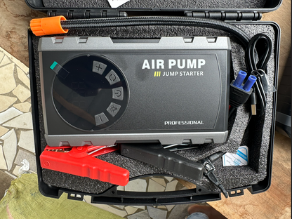 Kit de Secours Auto 4-en-1 — Démarreur, Gonfleur, Lampe & Batterie Externe_